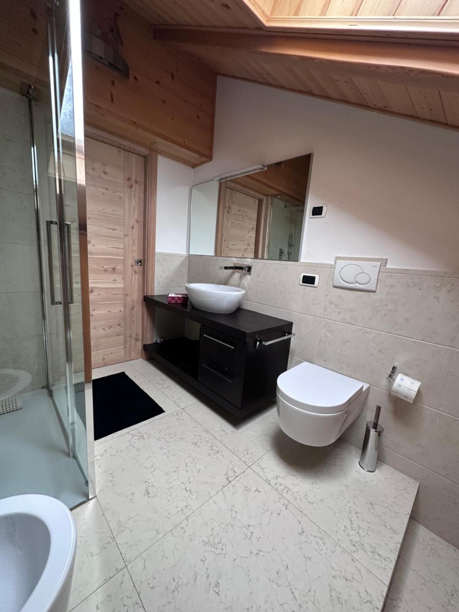 Campiglio Panorama Sul Brenta Apartment มาดอนนาดีกัมปิโญ ภายนอก รูปภาพ